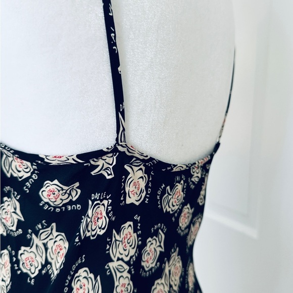 DVF Silk Slip Dress. Black w/ Floral Pattern. Women’s size 8 - Picture 10 of 15